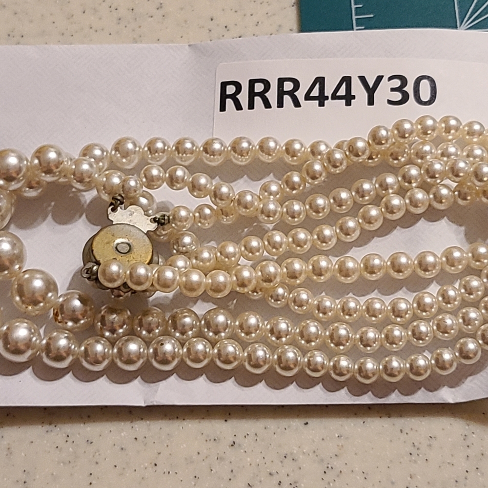 Elegant Pearl Necklace Unique Antique Pearls - Picture 7 of 7
